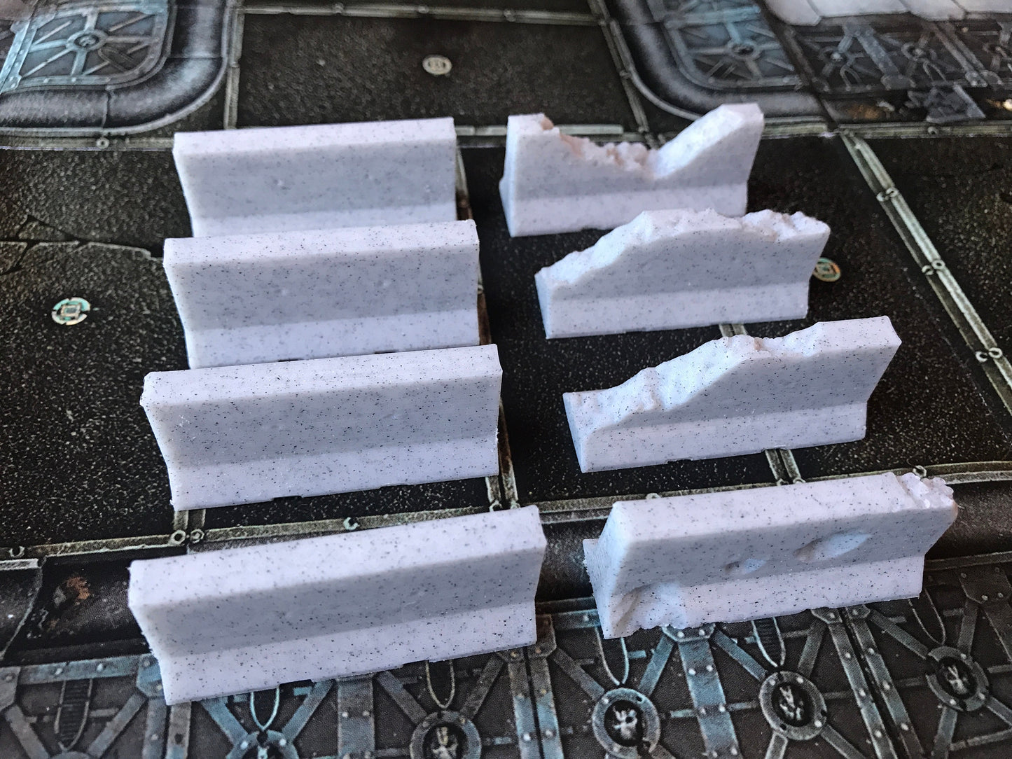 Jersey Barriers Set, Warhammer 40k, Si-Fi Tabletop Gaming (PAINTABLE) 28 mm scale